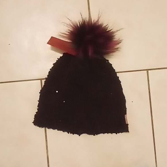 Black sweater and hat set - Picture 2 of 4